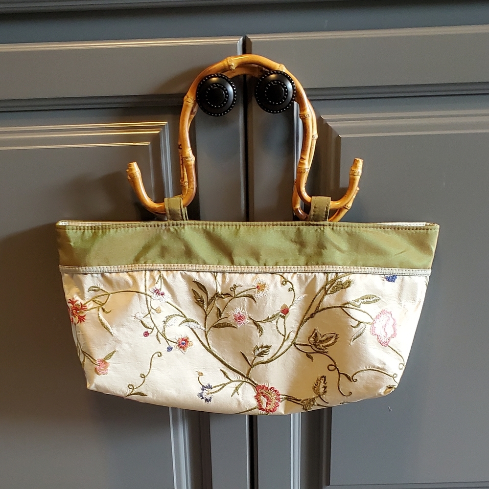 DAS Vintage Silk Embroidery Purse ⚜️💚⚜️